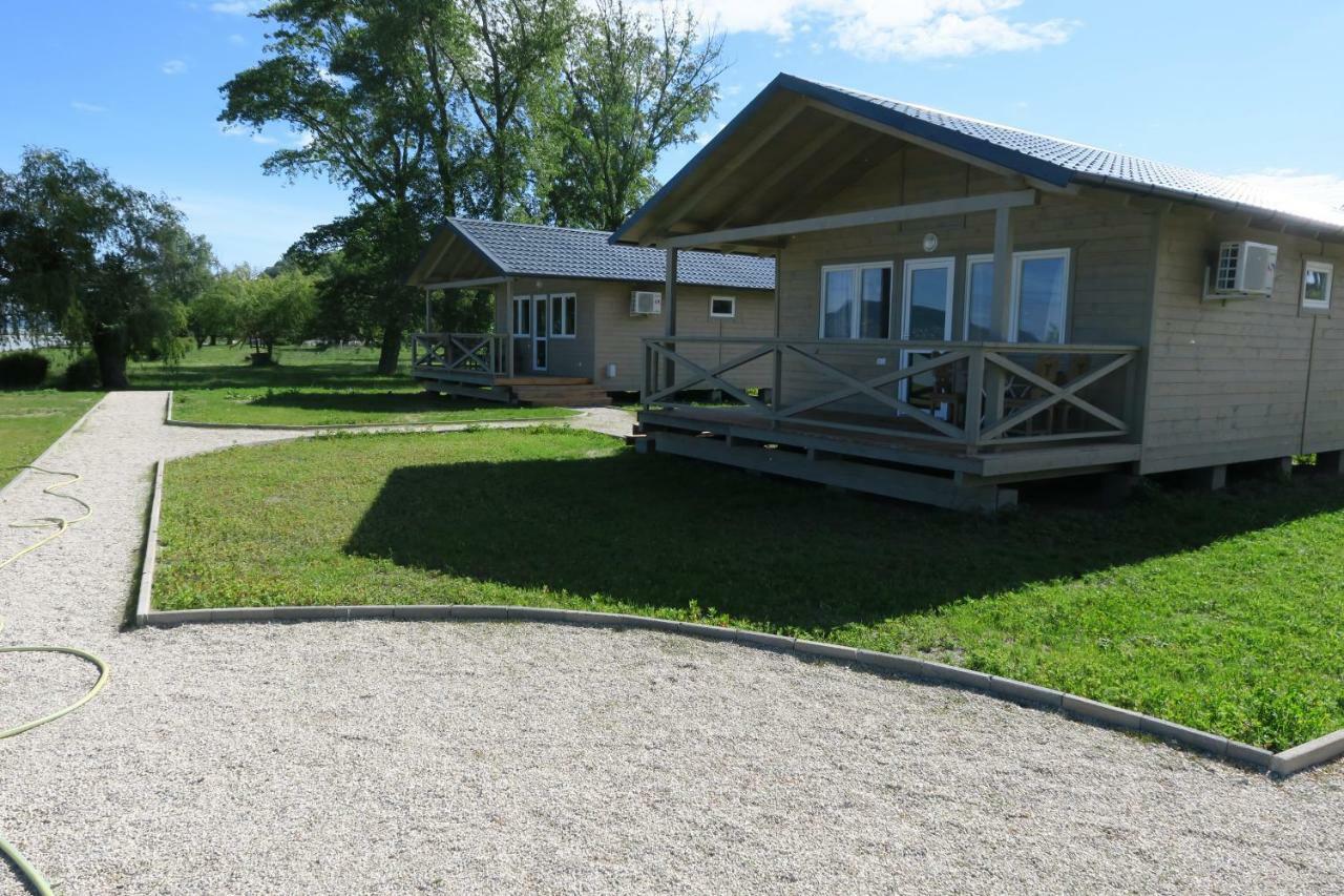 Napsugar Club Es Panzio Bed and Breakfast Fonyód Eksteriør billede